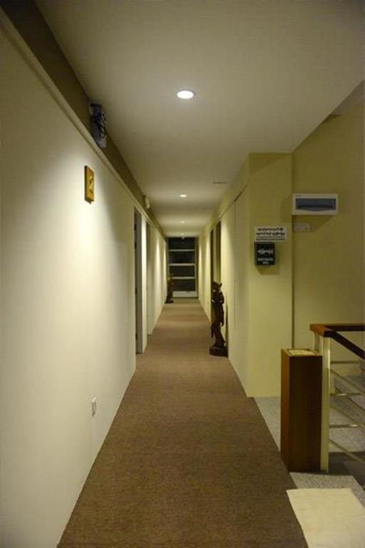 Green Paradise Hotel Yangon Exteriör bild