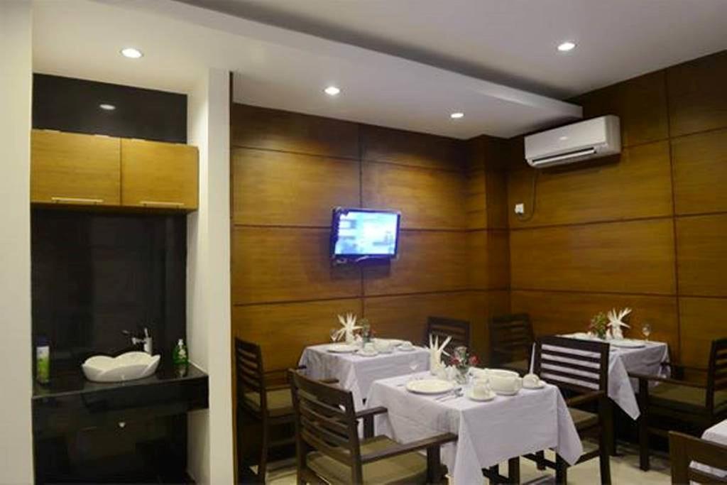 Green Paradise Hotel Yangon Exteriör bild